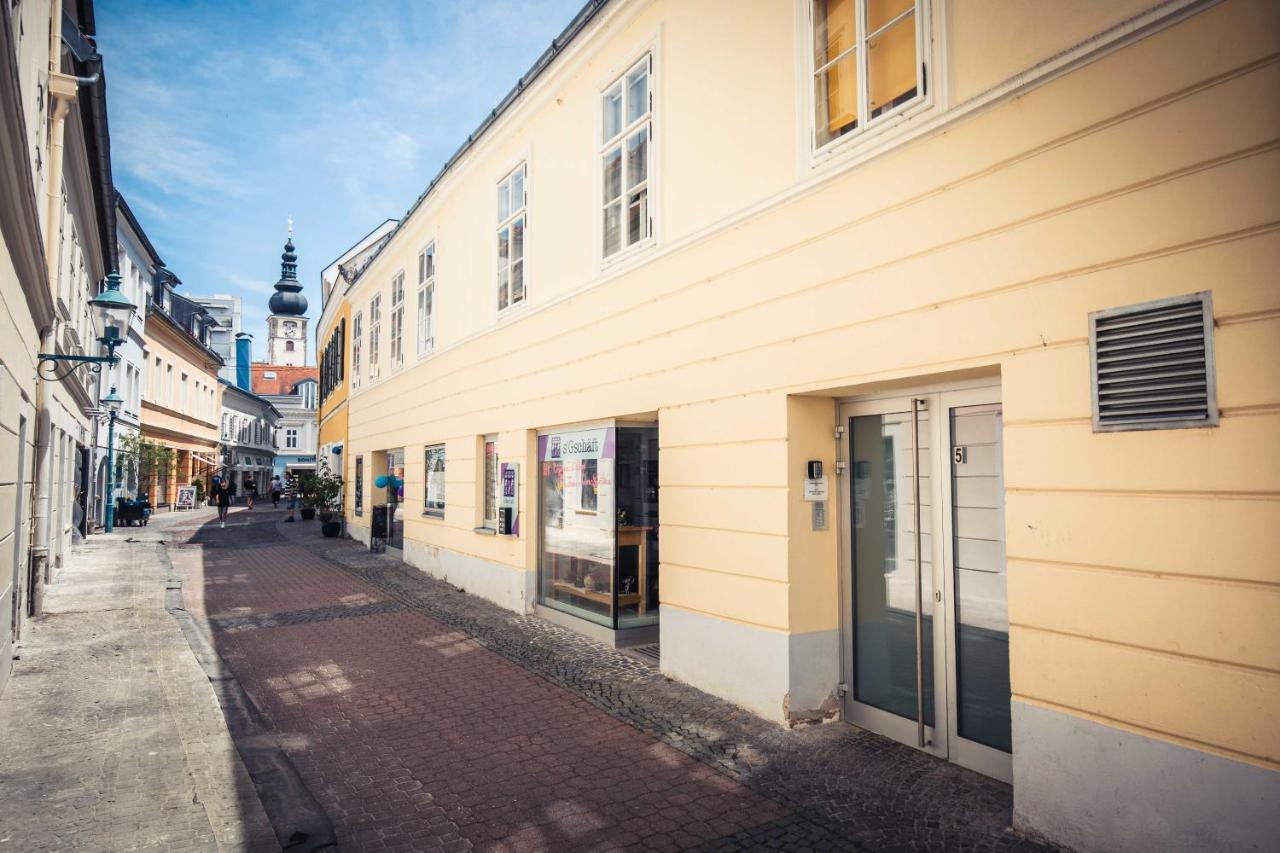 Ferienwohnung St. Pölten Rathausplatz Exterior foto